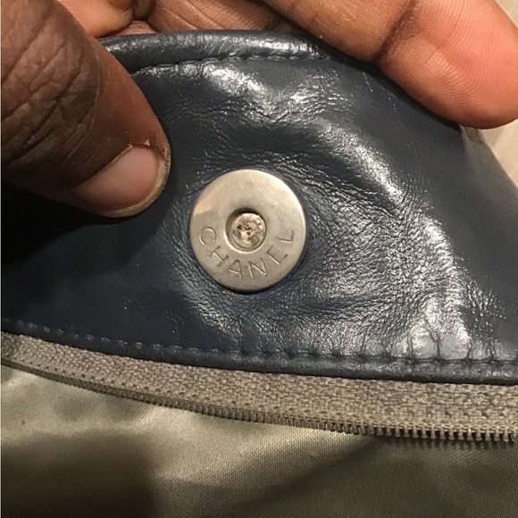 XL Chanel patched tote bag - Picture 6 of 11